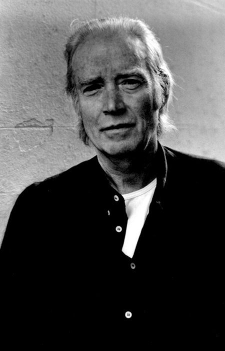 actor Struan Rodger large photo