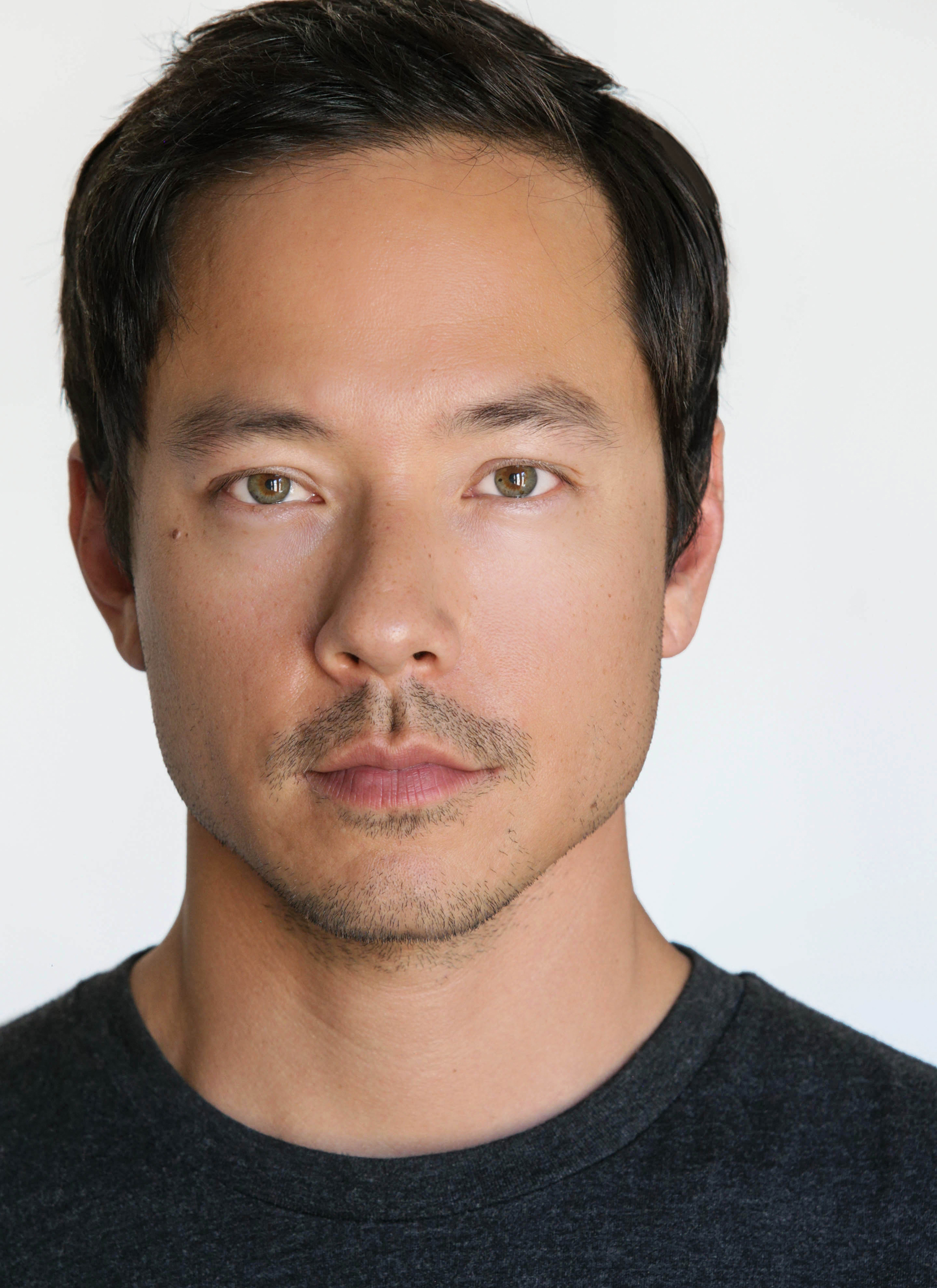 actor Vince Foster large photo