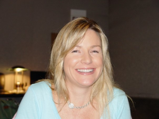 actor Deb Adair large photo