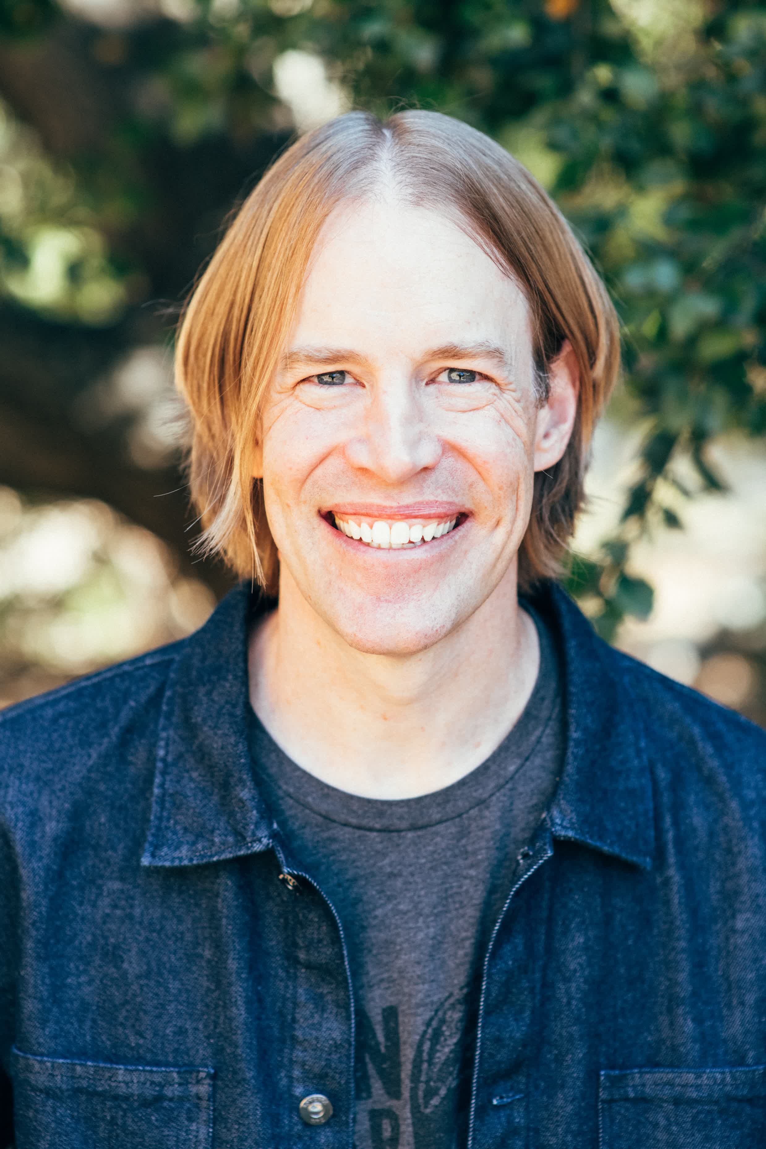 actor Ryan Raddatz large photo