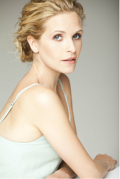 actor Sally Pressman large photo