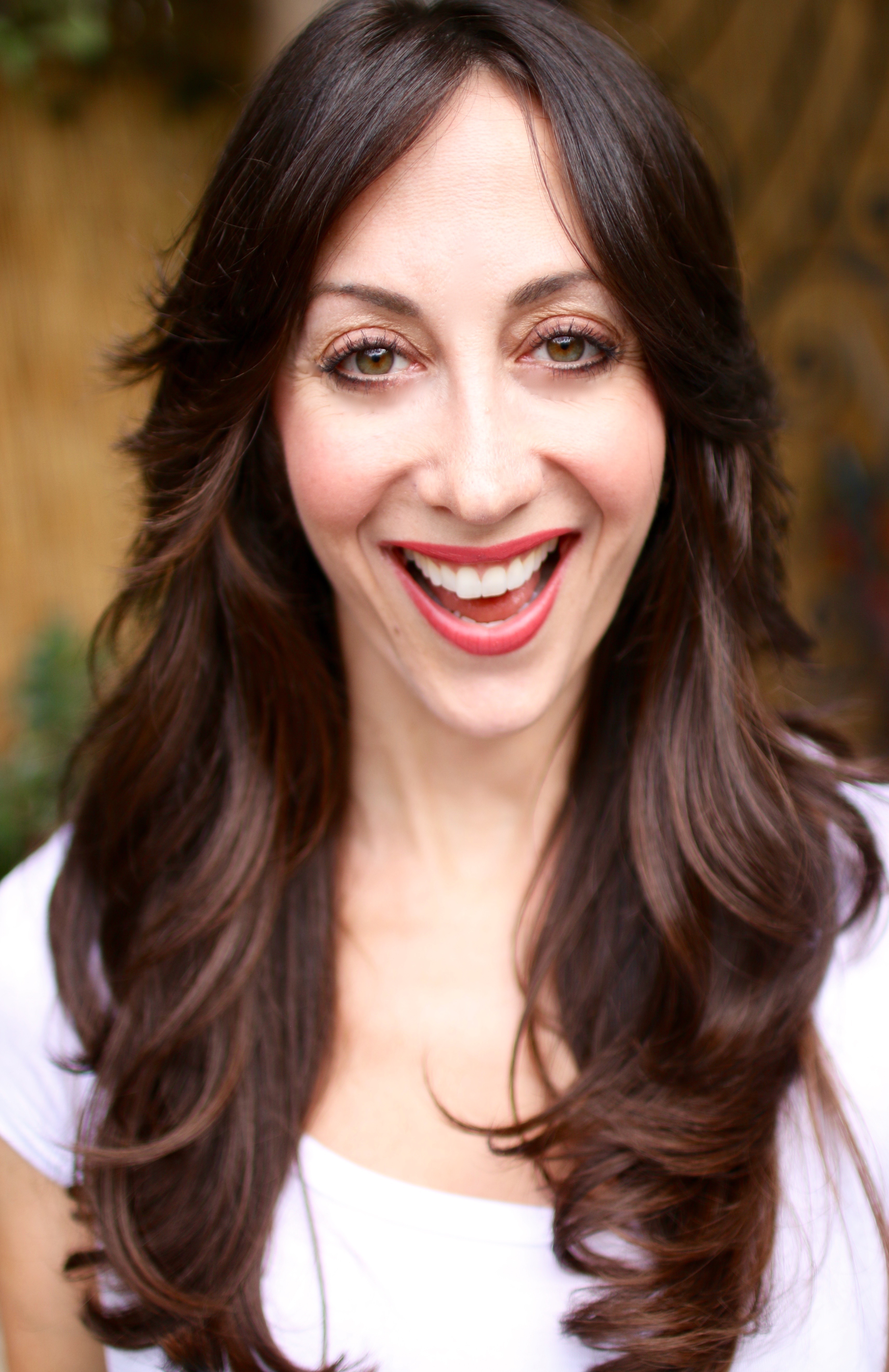 actor Iris Braydon large photo