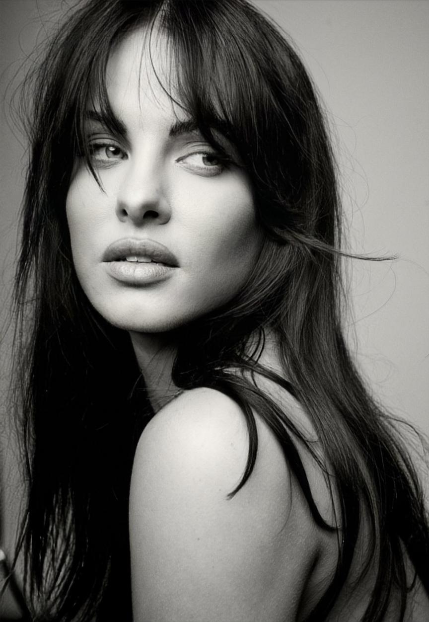 actor Montanna Gillis large photo