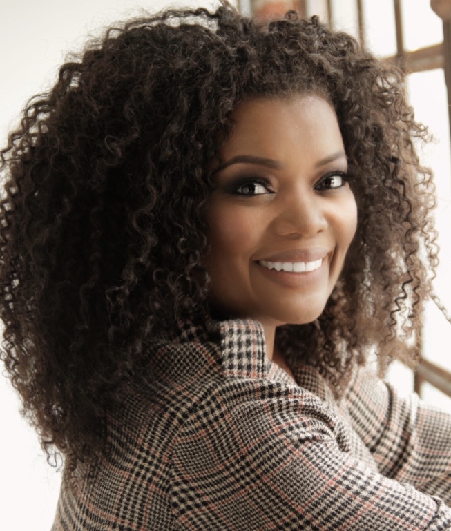 actor Yvette Nicole Brown large photo