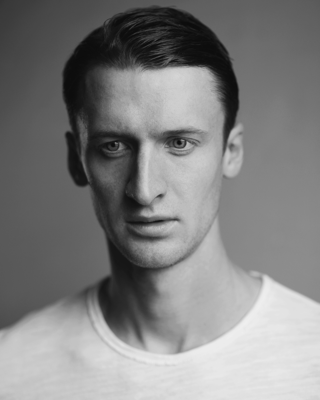 actor Robin Morrissey large photo