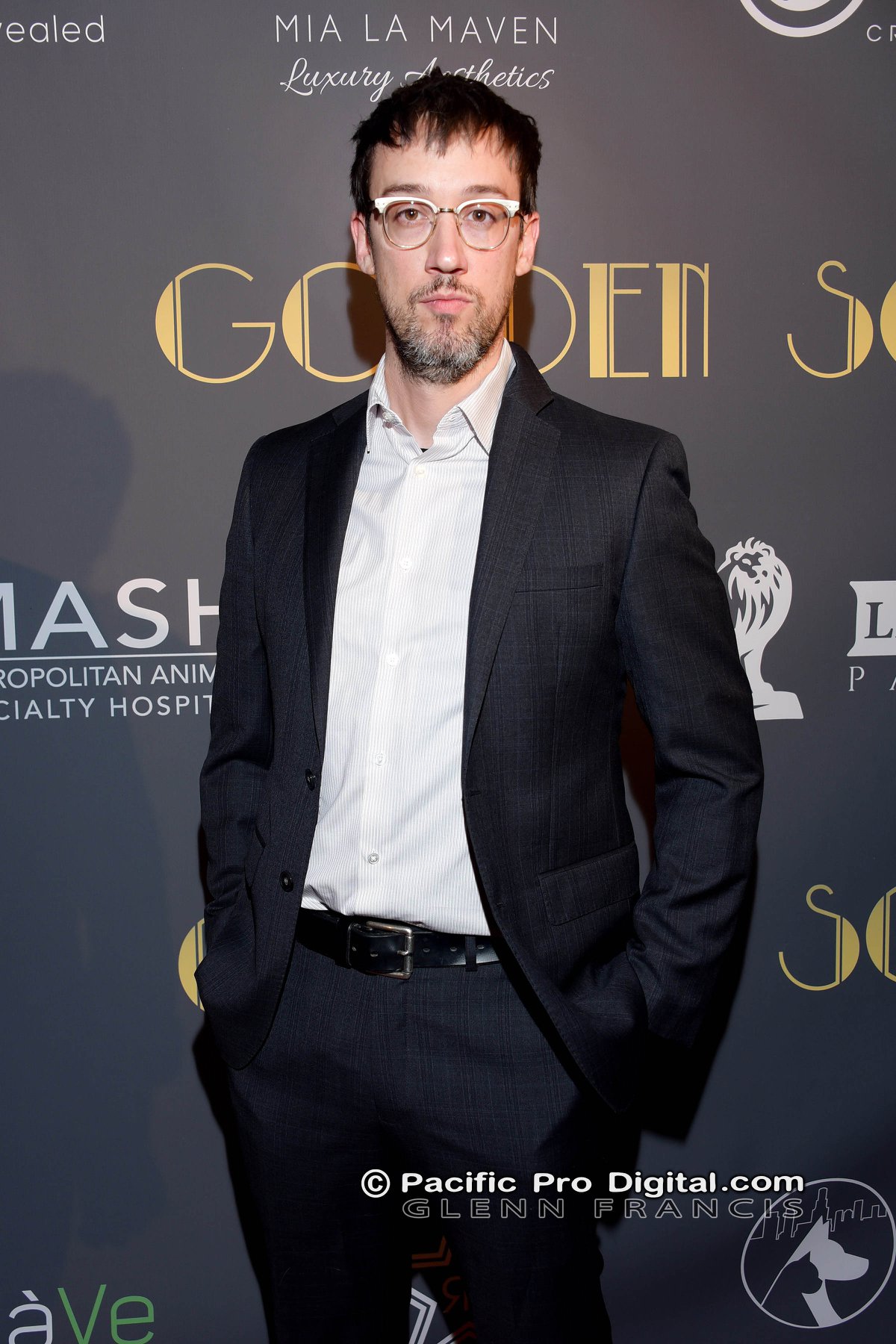 actor Jayk Gallagher large photo