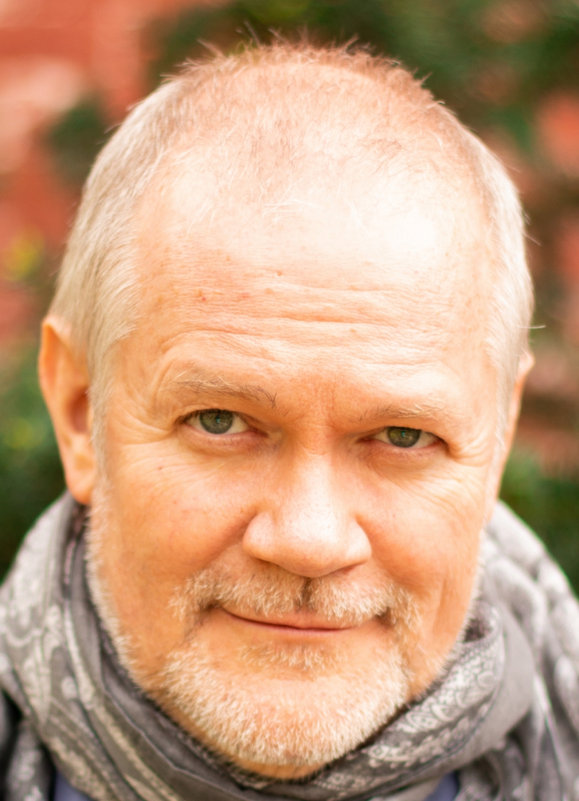 actor Jeff Monahan large photo