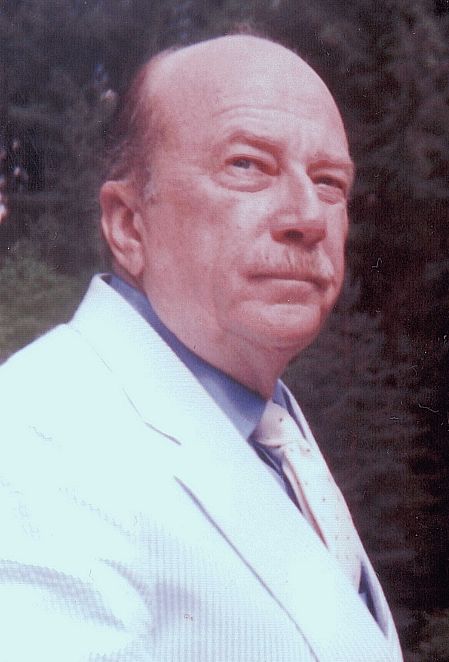 actor Macon McCalman large photo