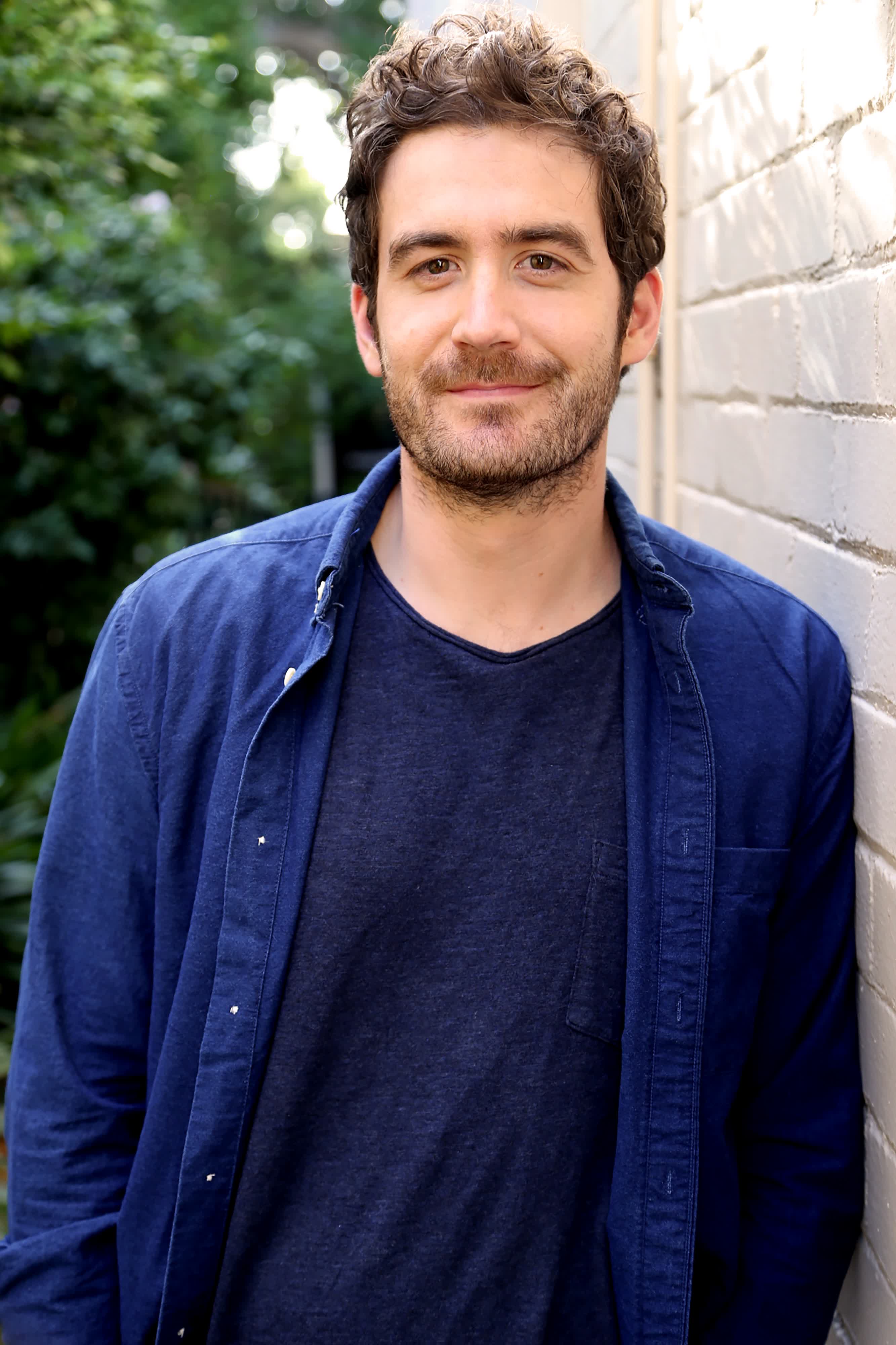 actor Sam Cotton large photo