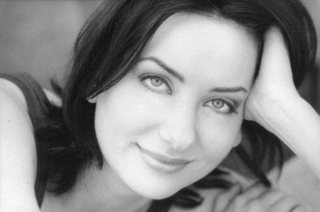 actor Heather Juergensen large photo