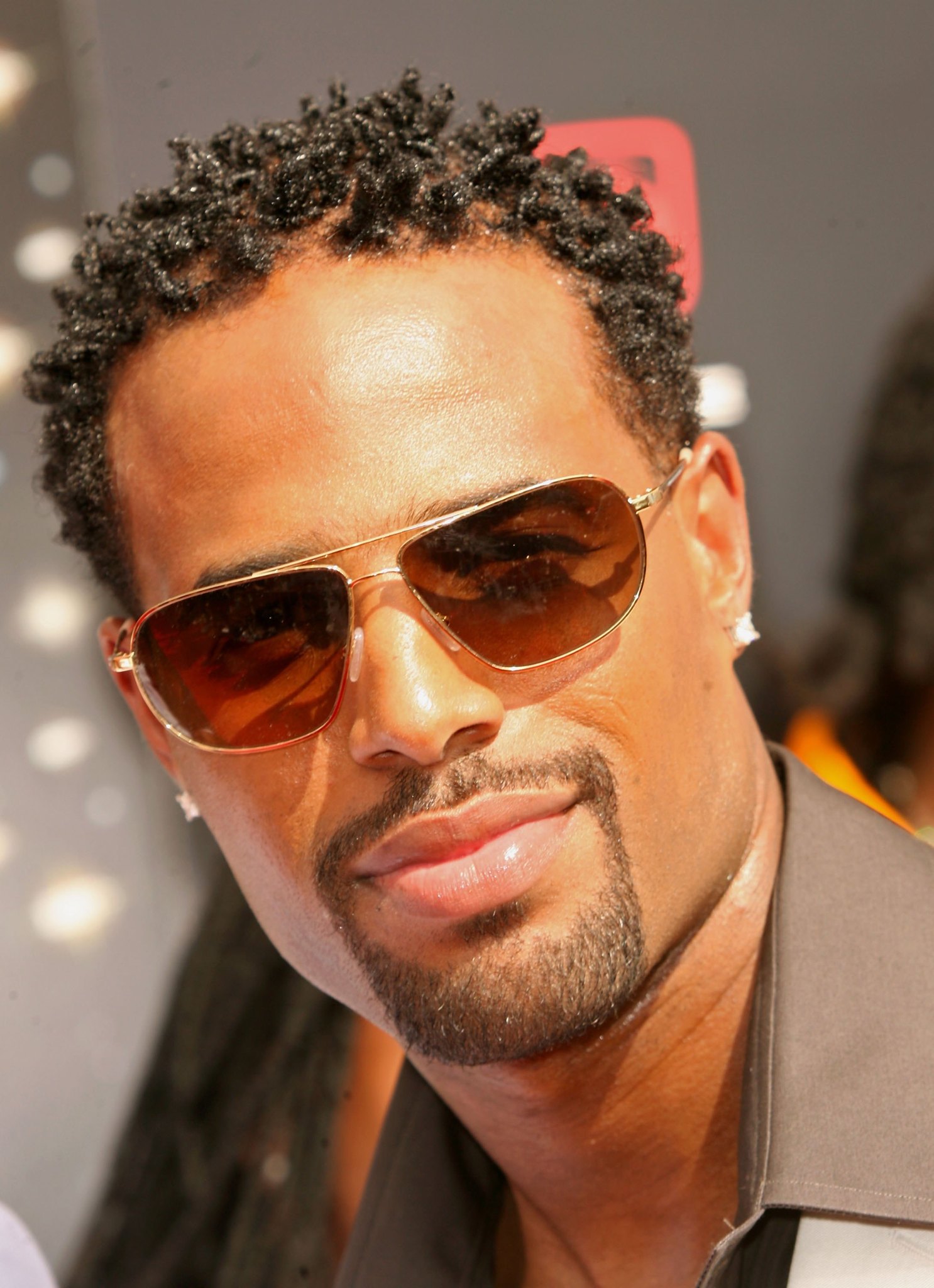 actor Shawn Wayans large photo