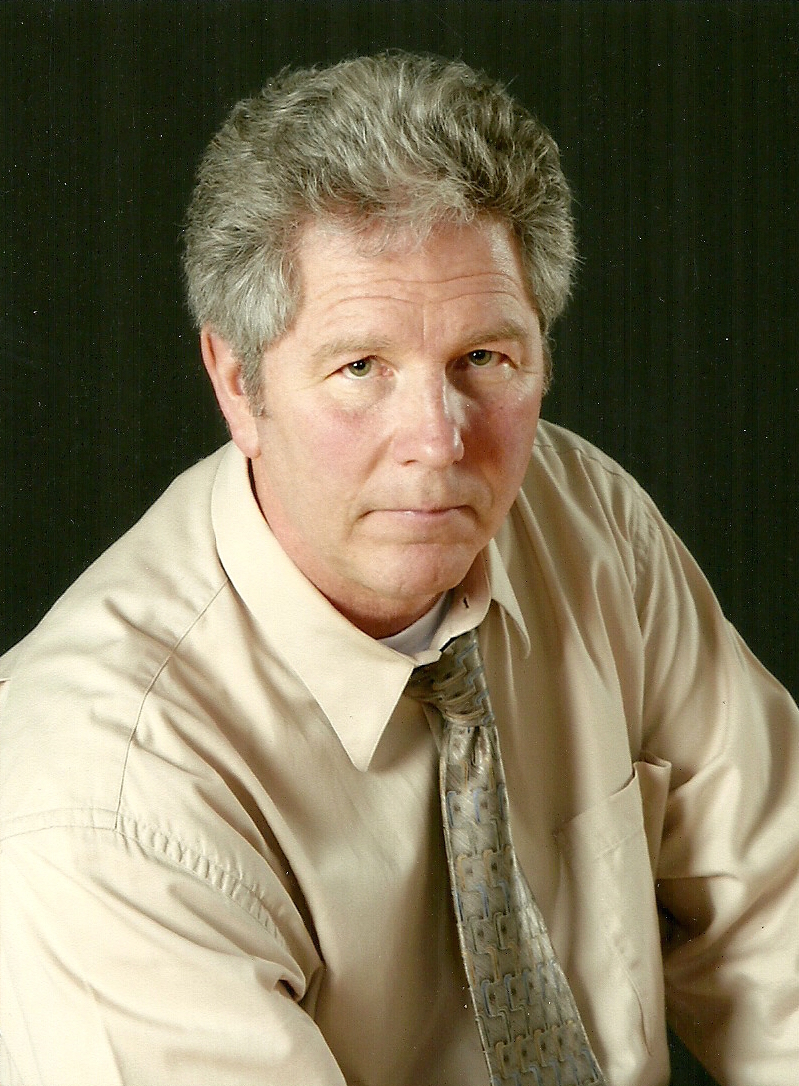 actor Alf Humphreys large photo