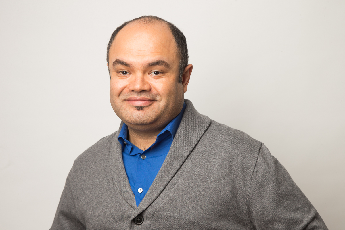 actor Erick Chavarria large photo