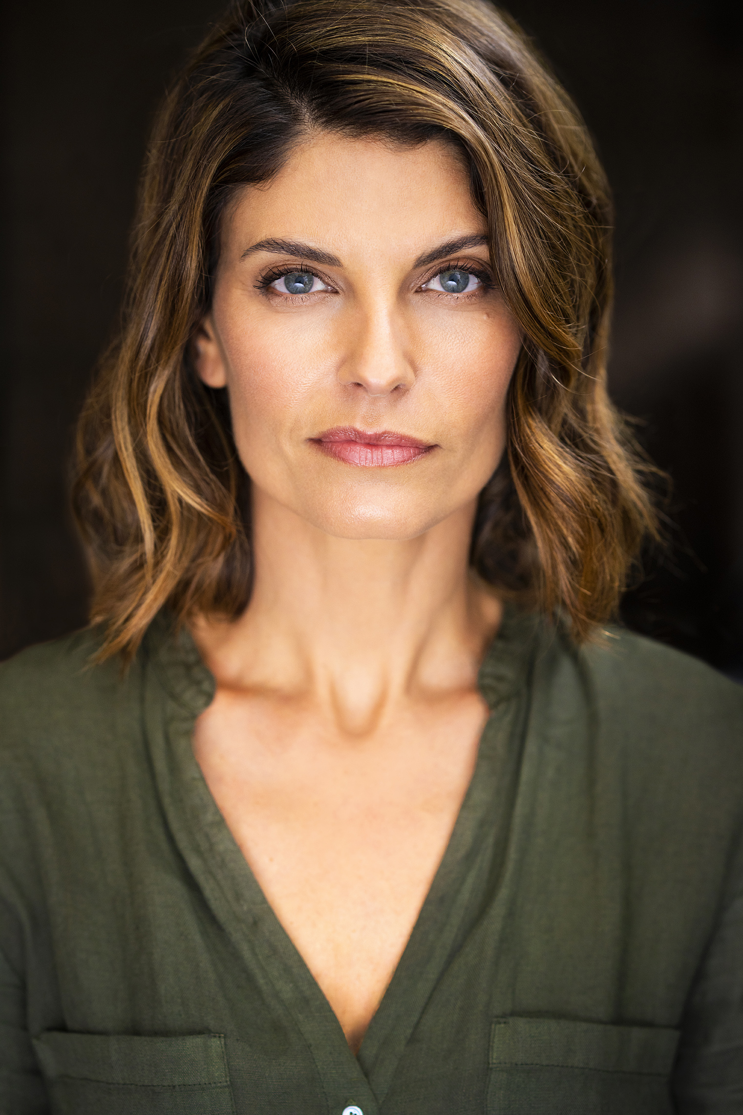 actor Zoe Ventoura large photo