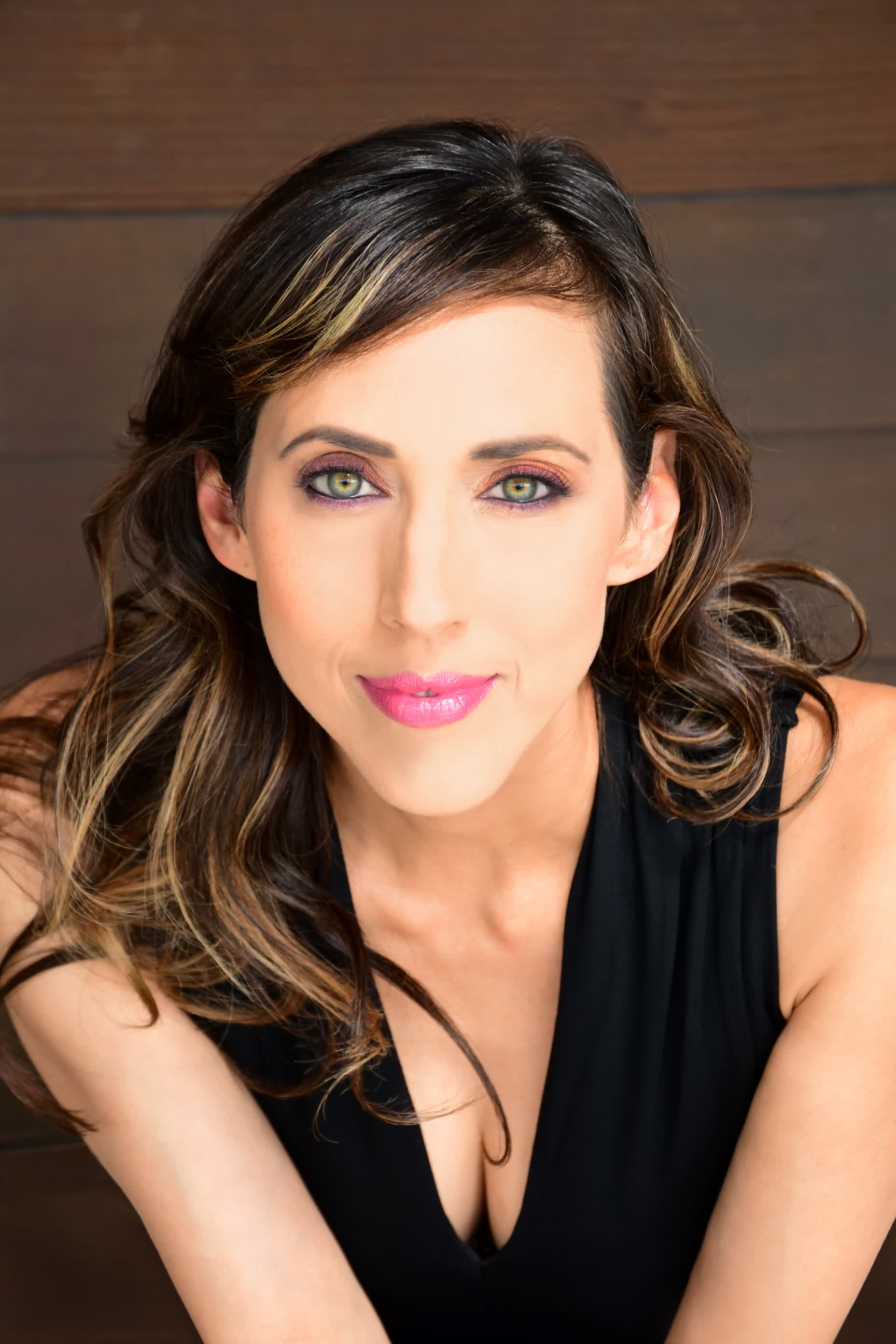 actor Patricia Vonne large photo