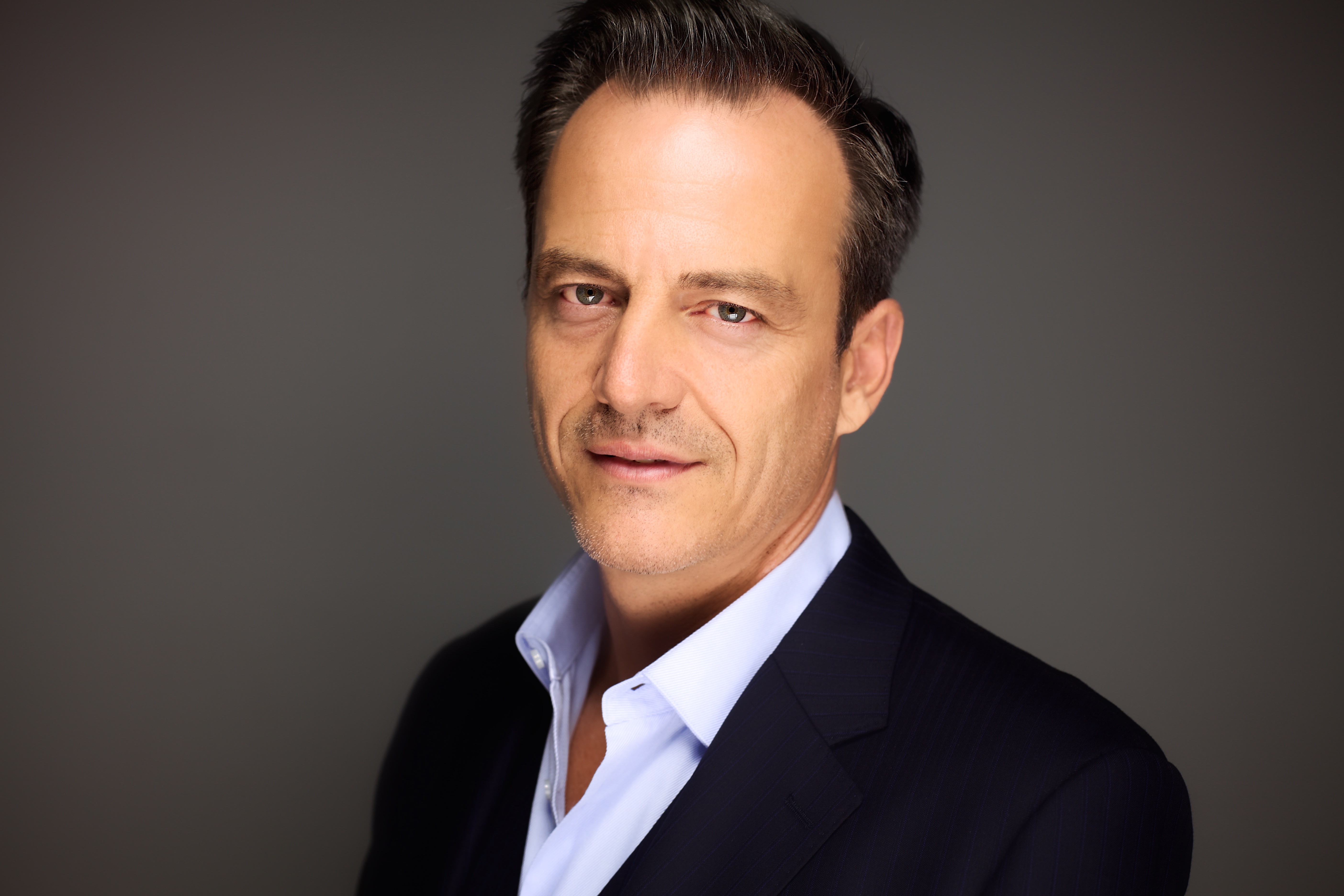 actor Salvator Xuereb large photo