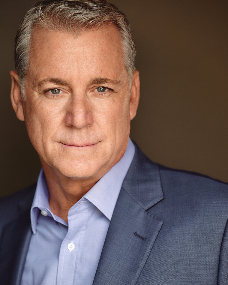 actor Robert Curtis Brown large photo