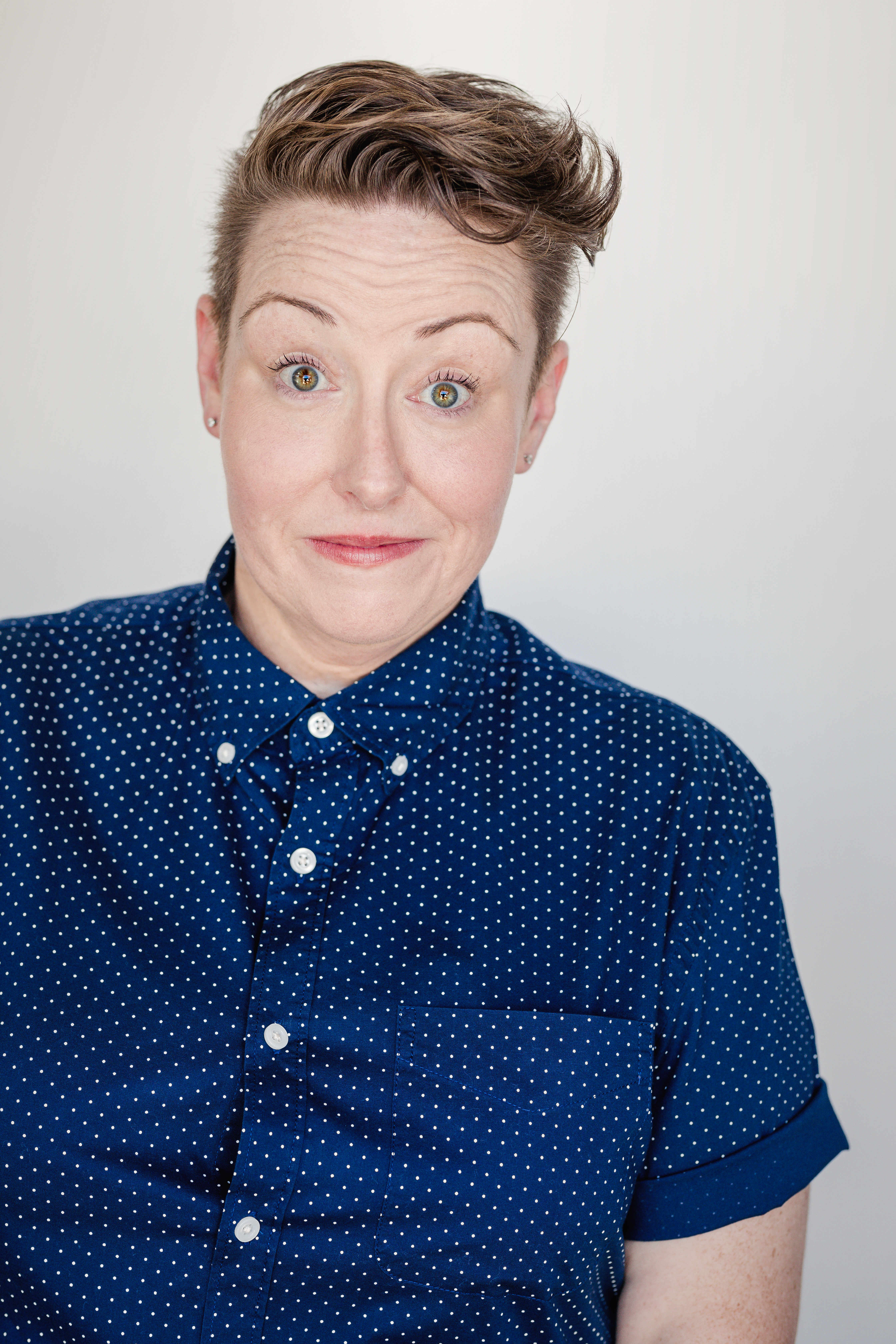 actor Alicia Love large photo