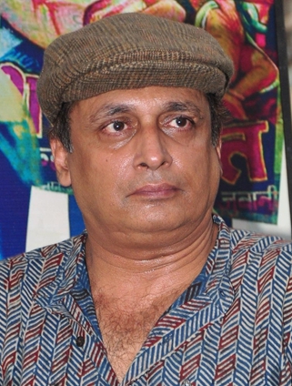 actor Piyush Mishra large photo