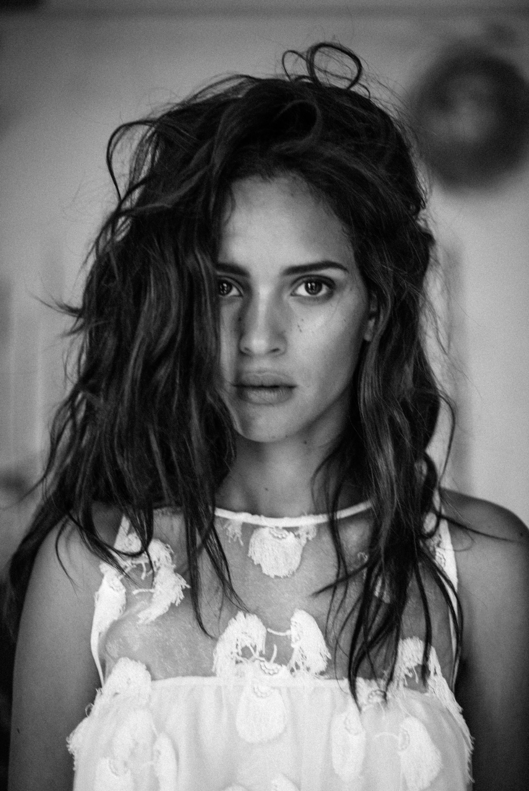 actor Adria Arjona large photo