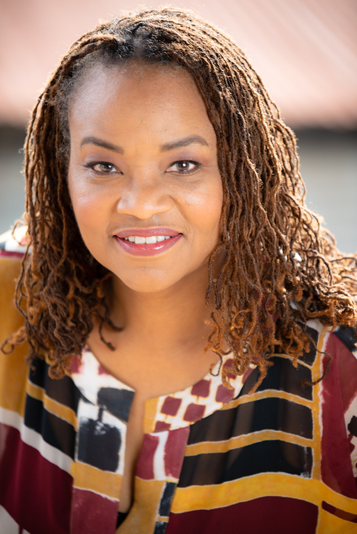 actor Denise Lee large photo