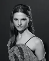 Stefanie Scott