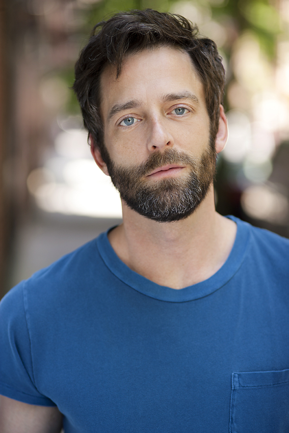 actor Ken Barnett large photo