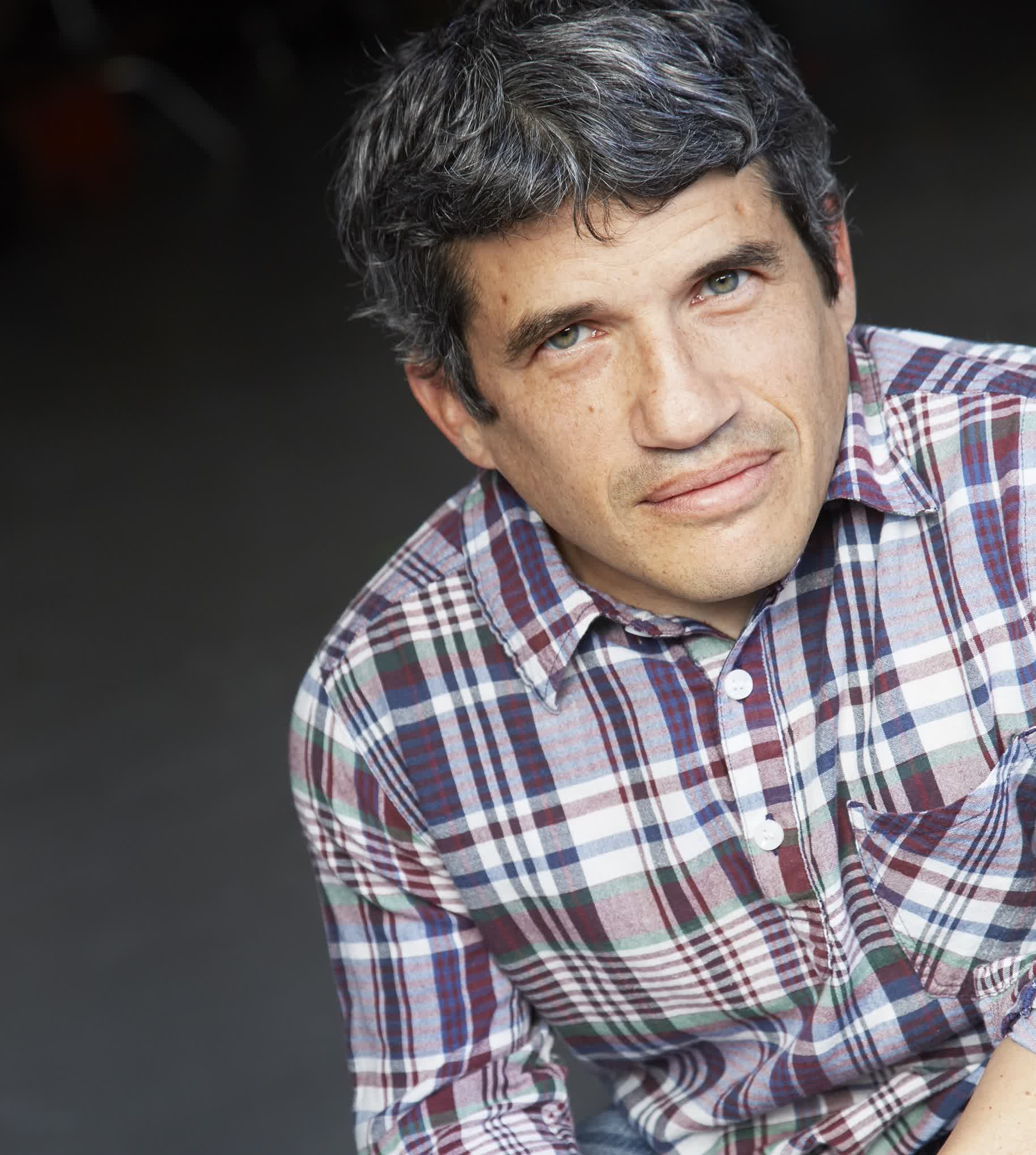 actor Mark Povinelli large photo