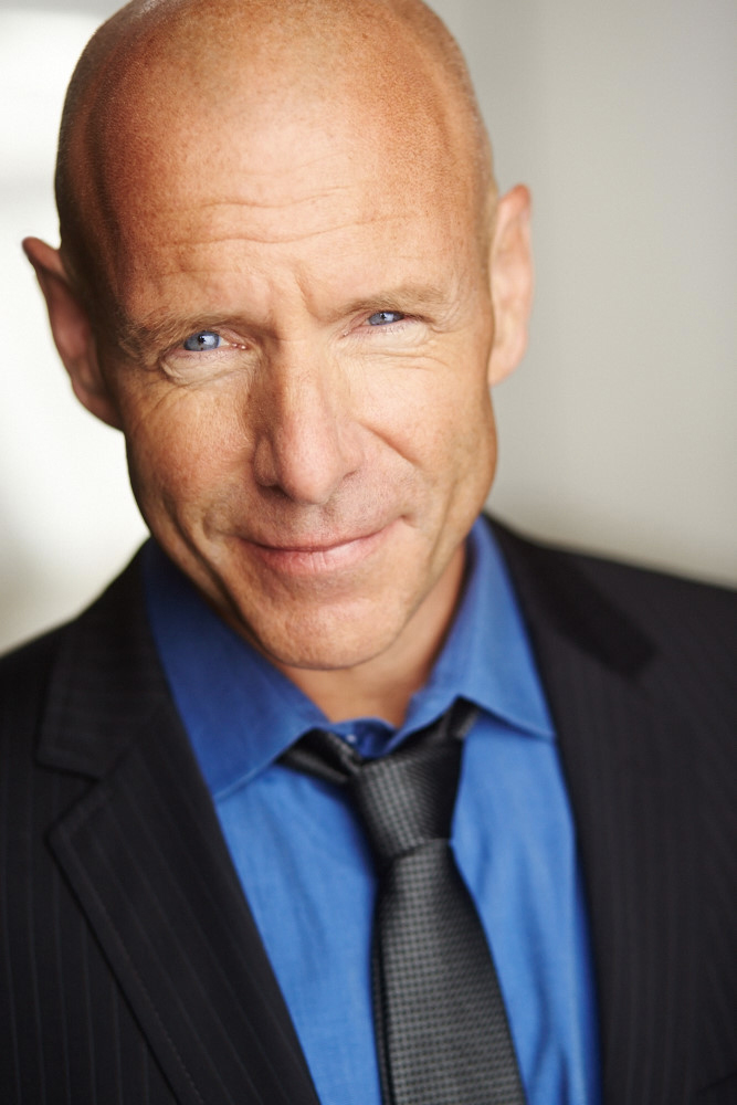 actor Hugh Dillon large photo