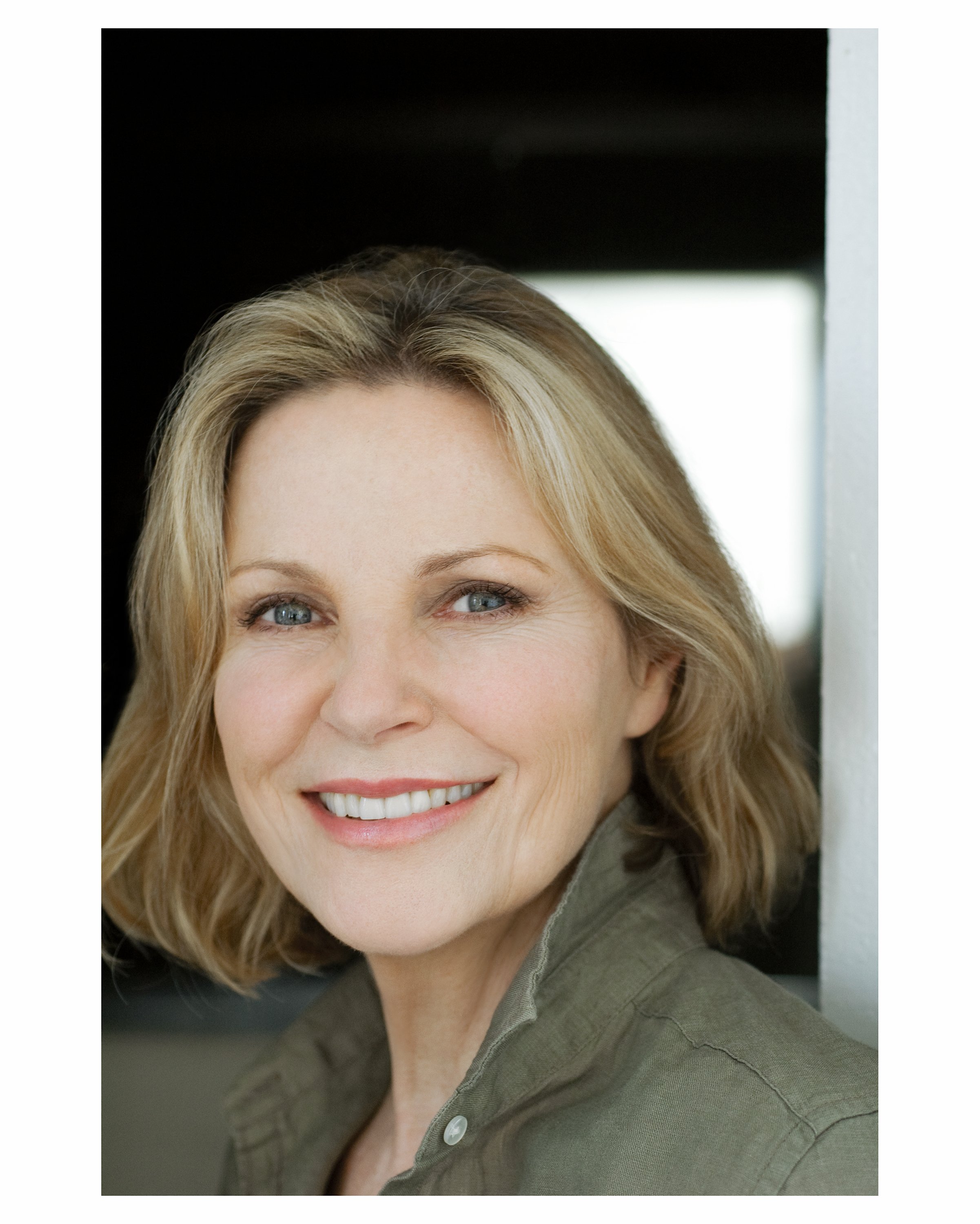 actor Lisa Eichhorn large photo