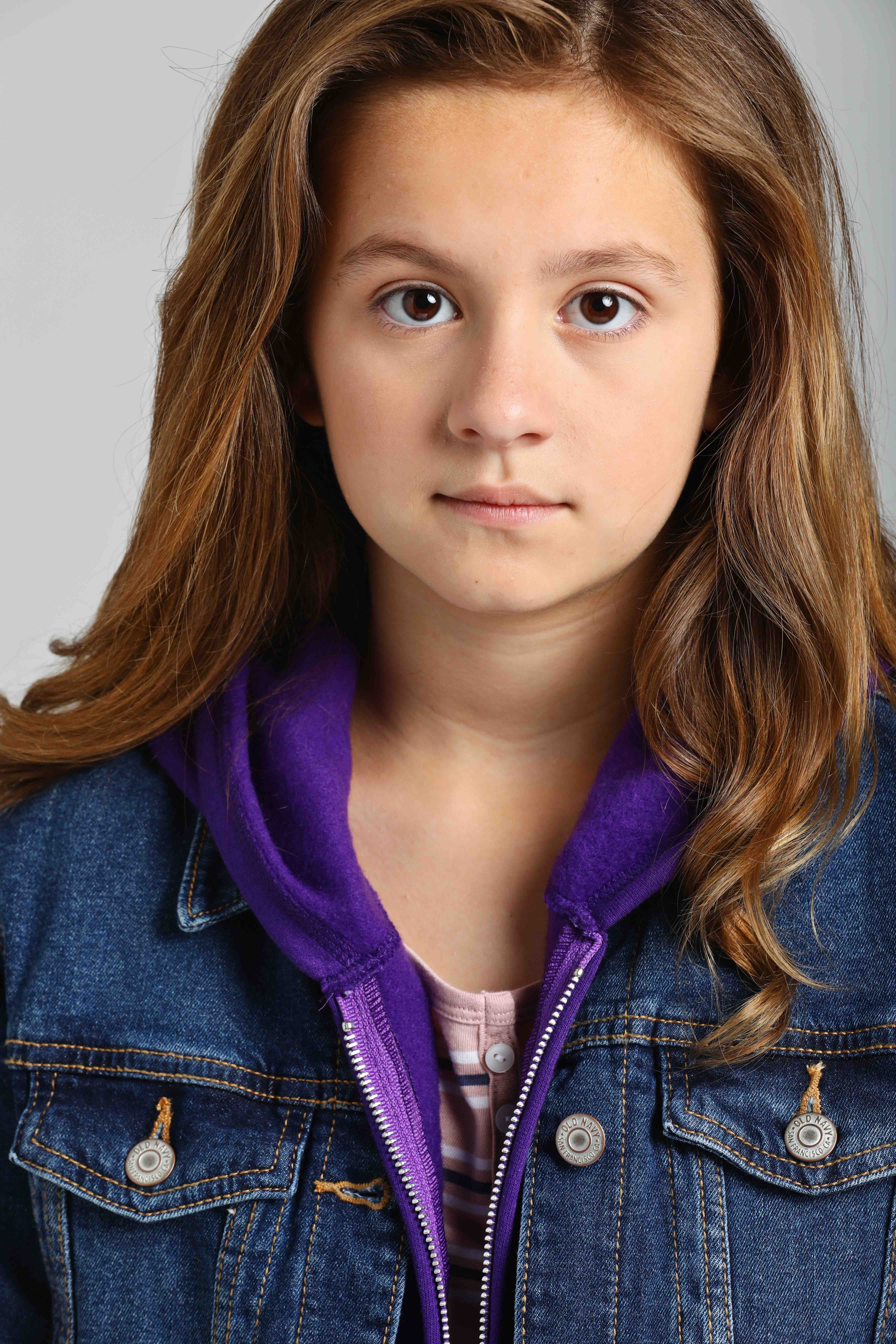 actor Oakley Bull large photo