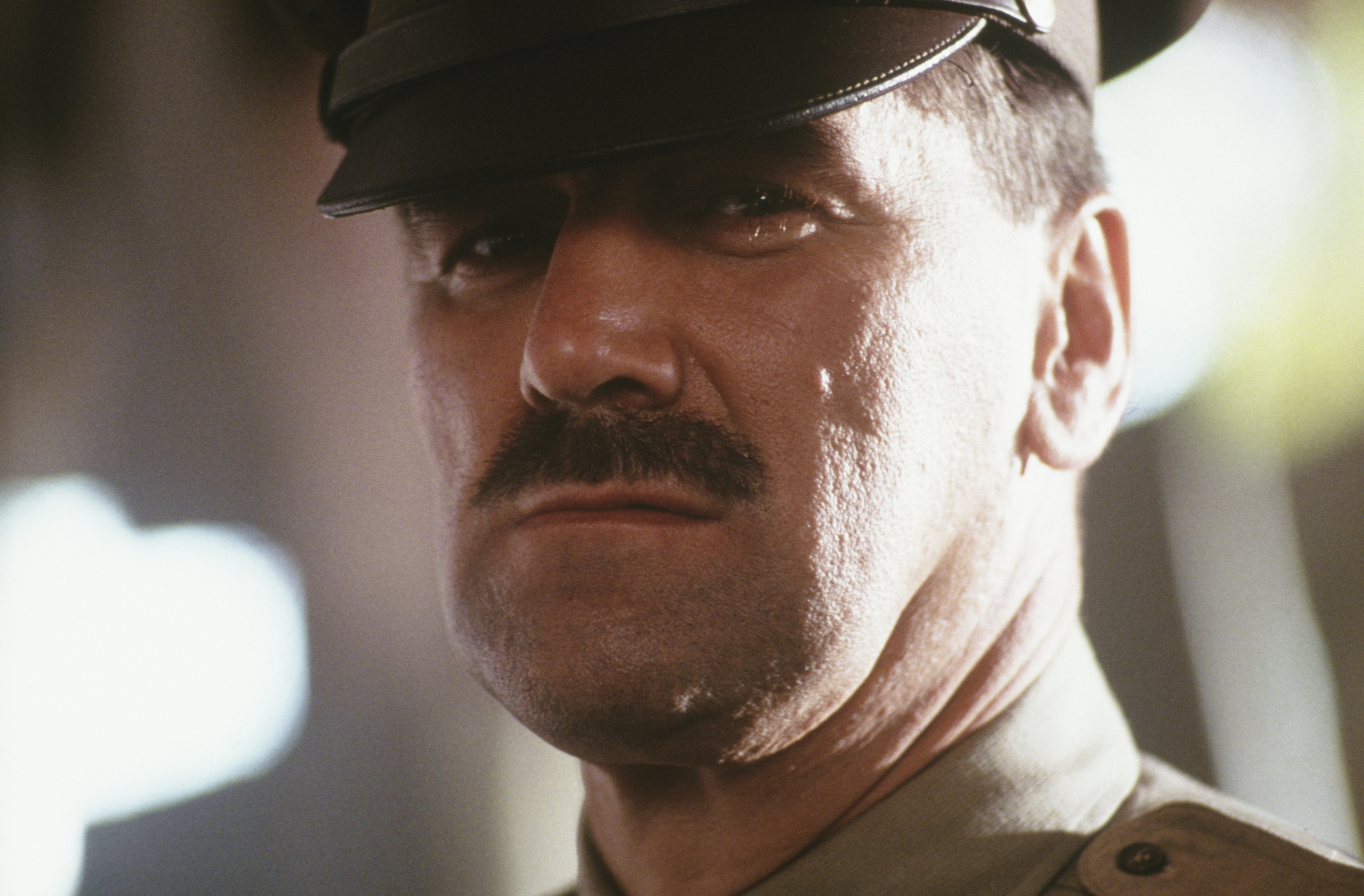 actor Clive Russell large photo