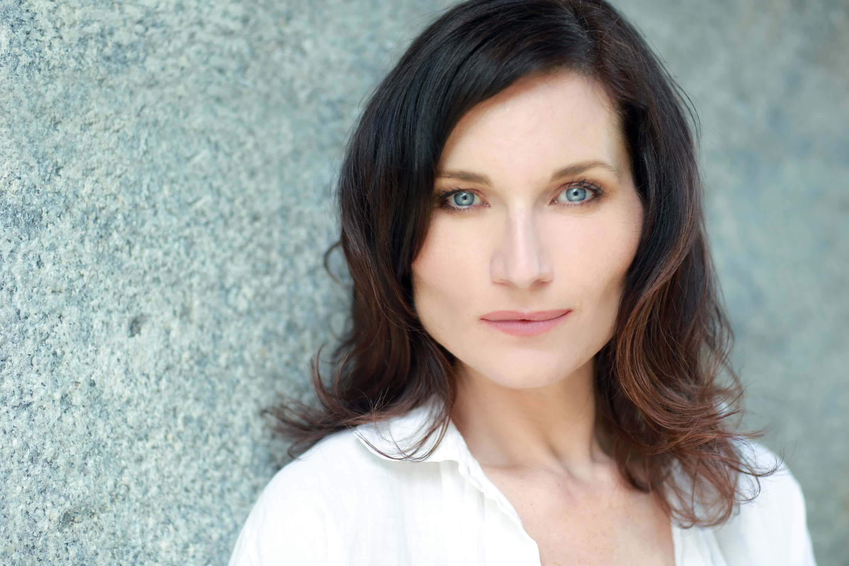 actor Kate Fleetwood large photo