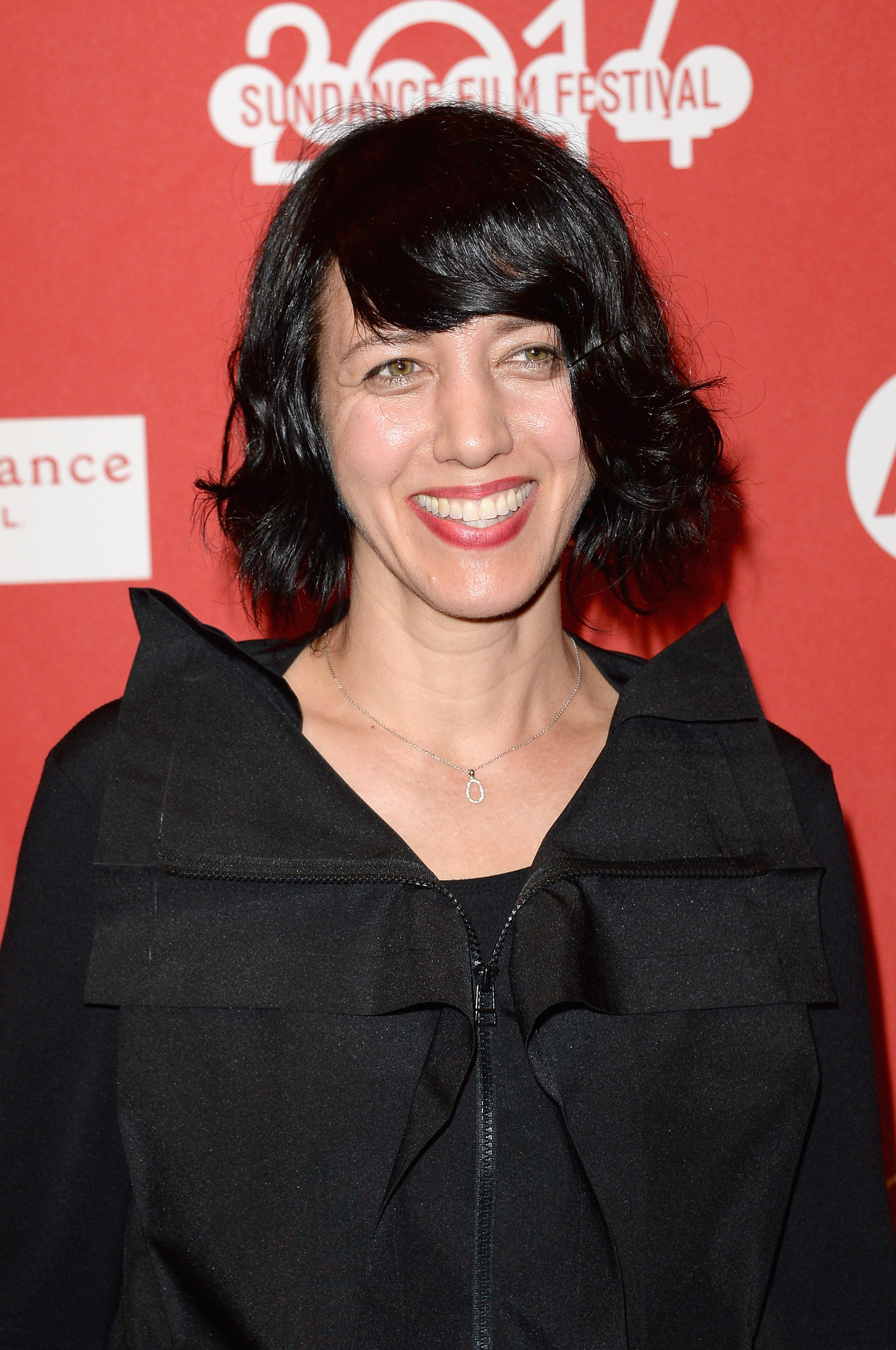 actor Carla Azar large photo