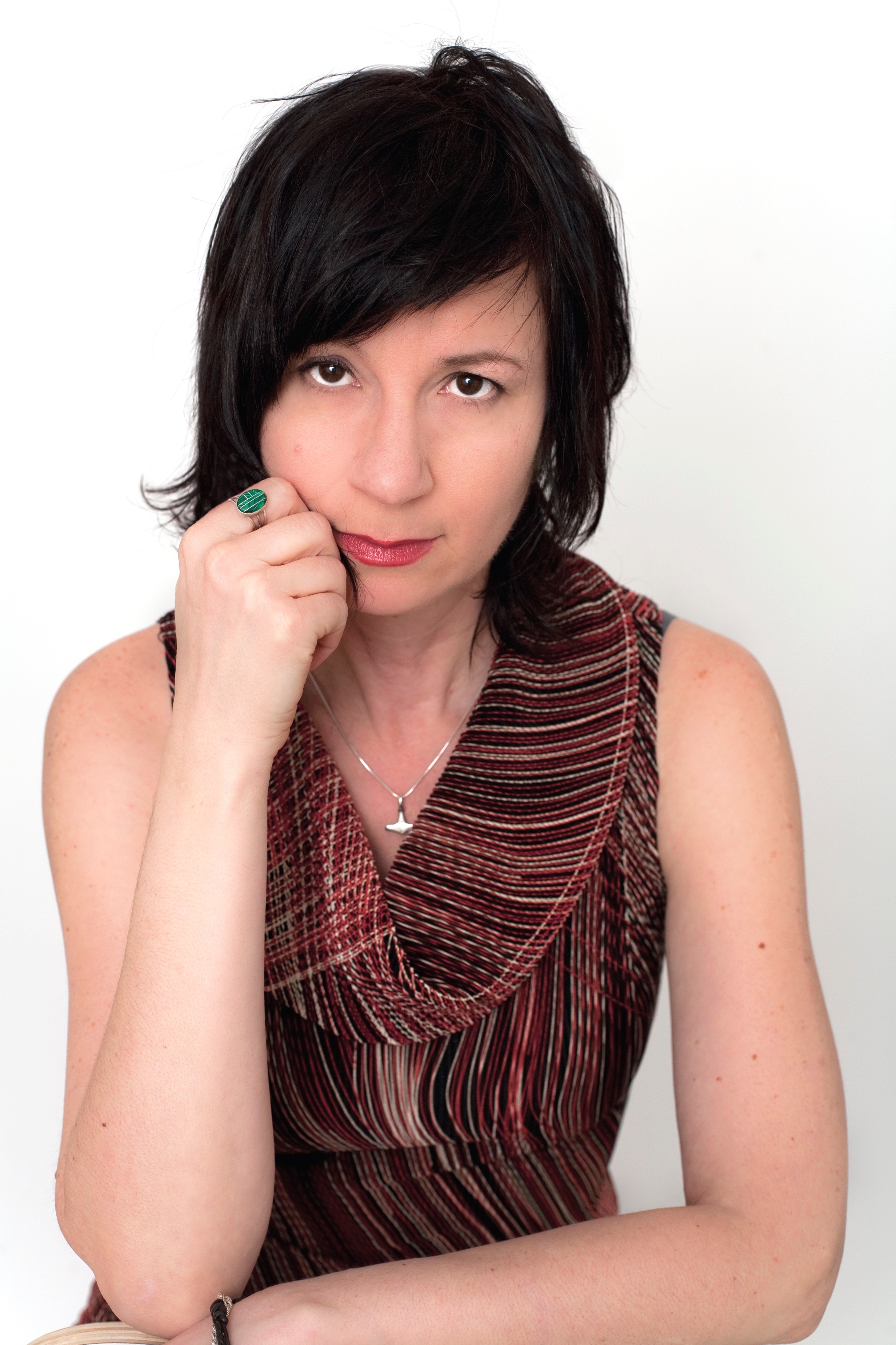 actor Eszter Balint large photo