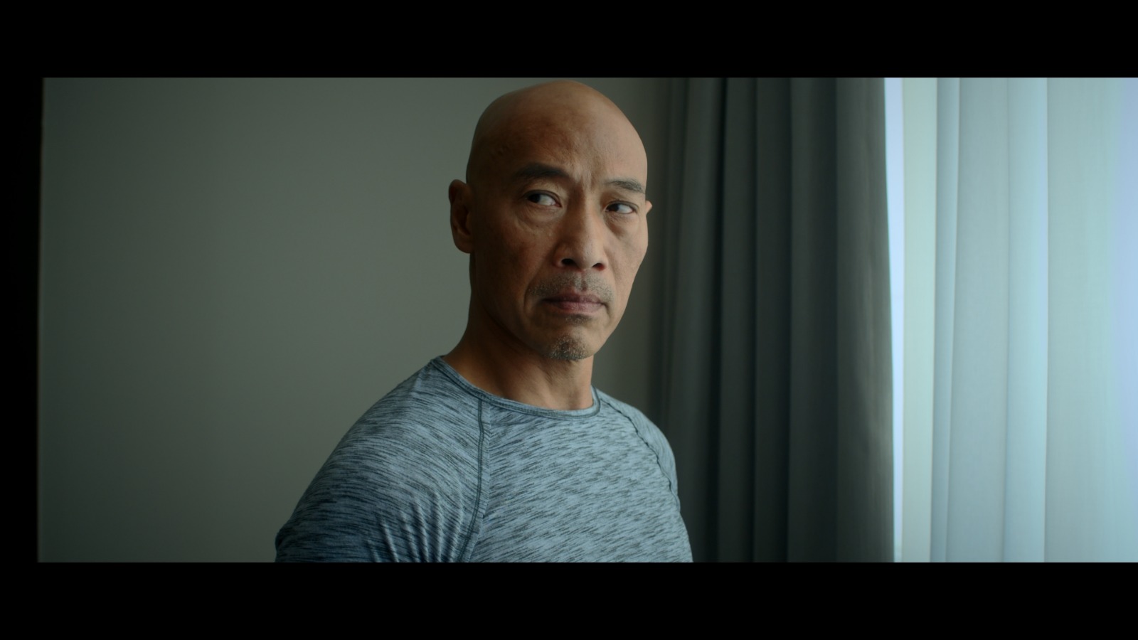 actor Roger Yuan large photo