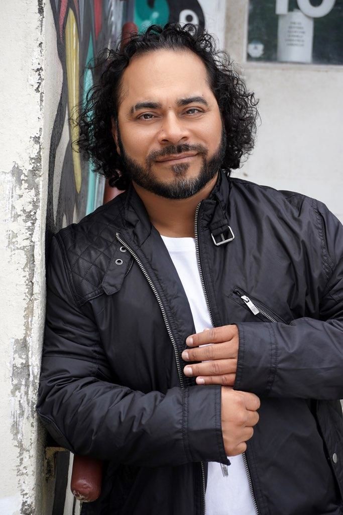 actor Geo Corvera large photo