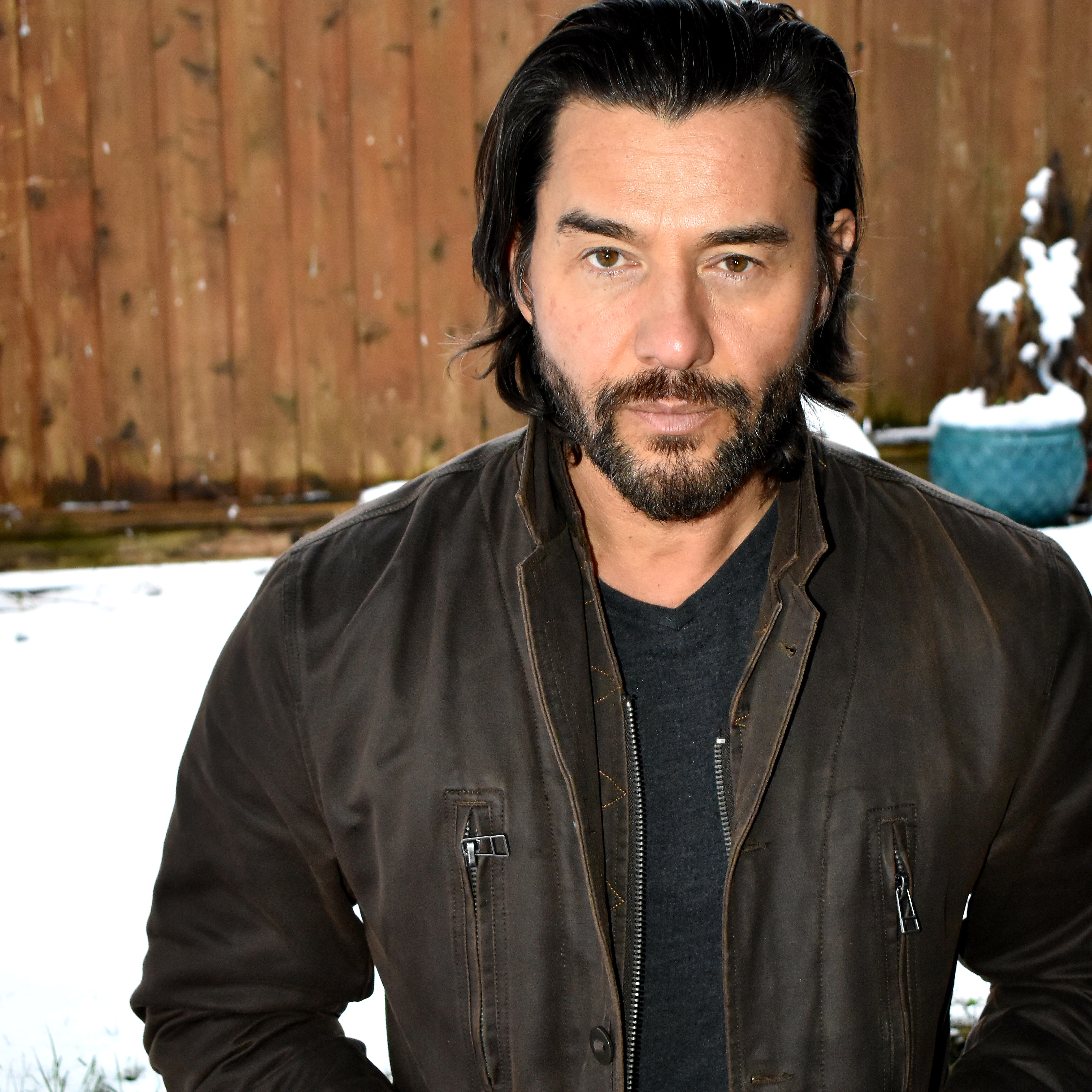 actor Steve Bacic large photo