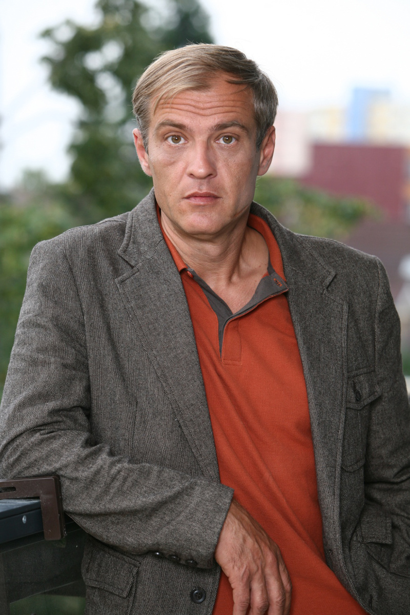 actor Roman Luknár large photo