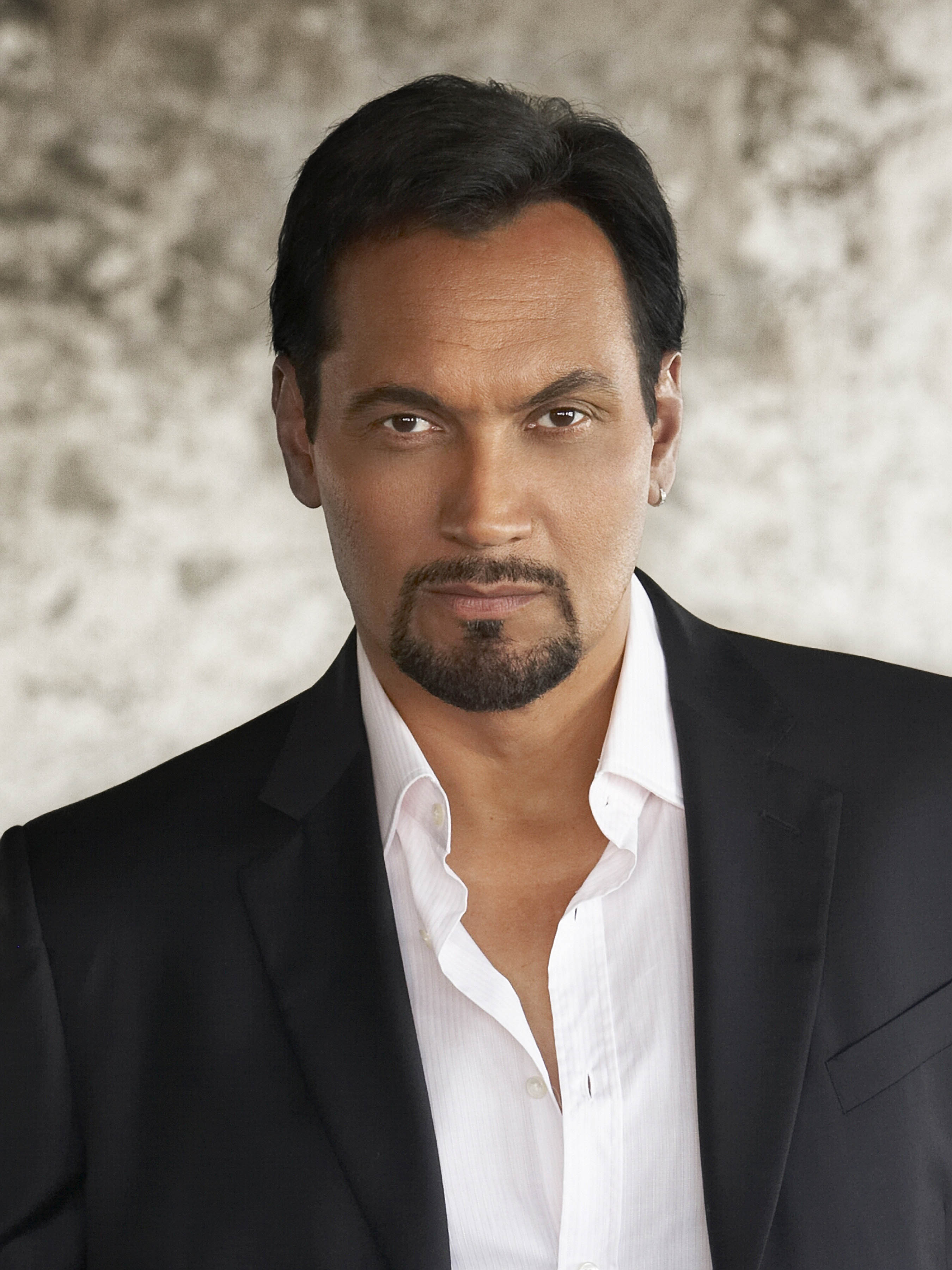 actor Jimmy Smits large photo