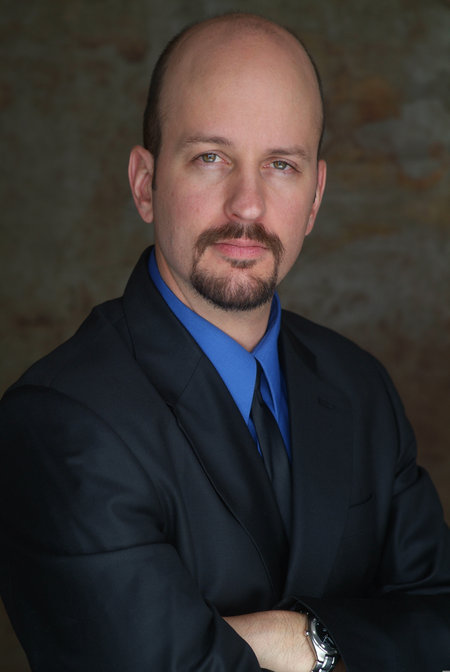 actor Jake McKinnon large photo