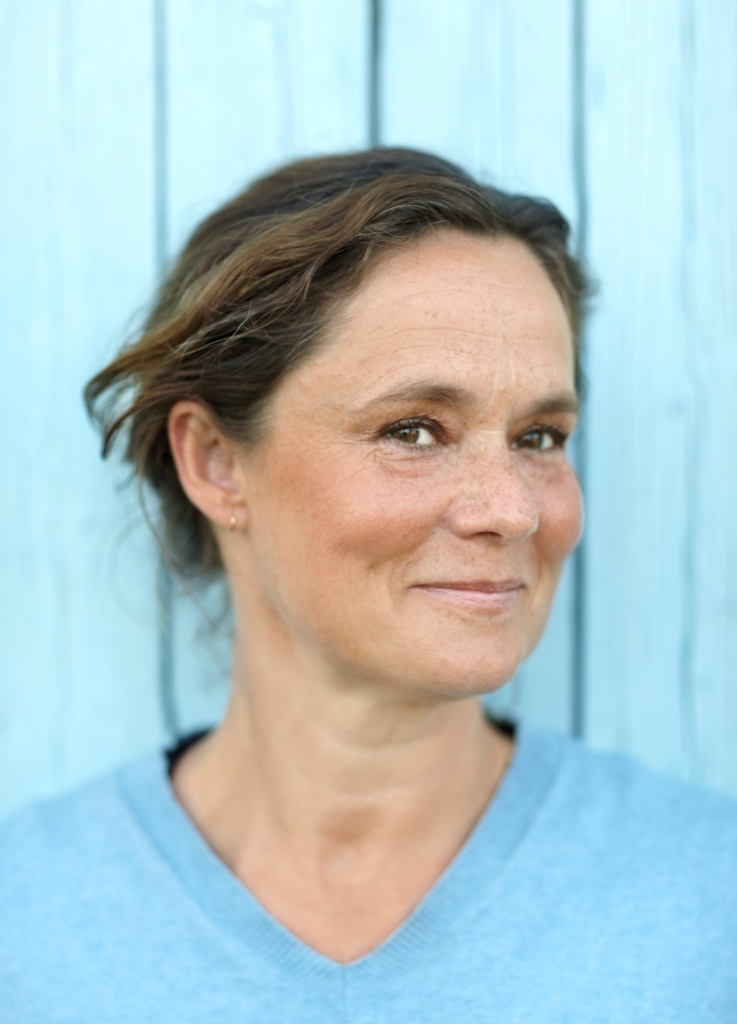 actor Pernilla August large photo