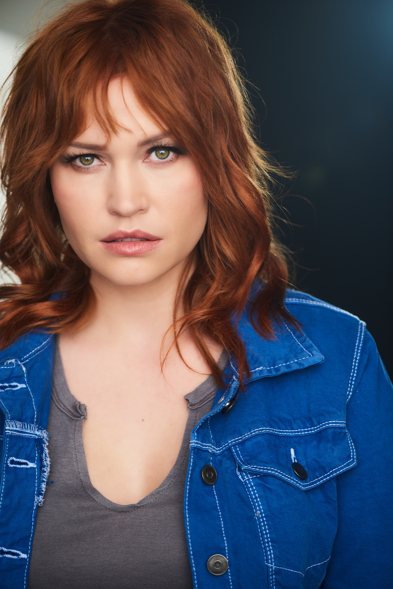 actor Whitney Moore large photo