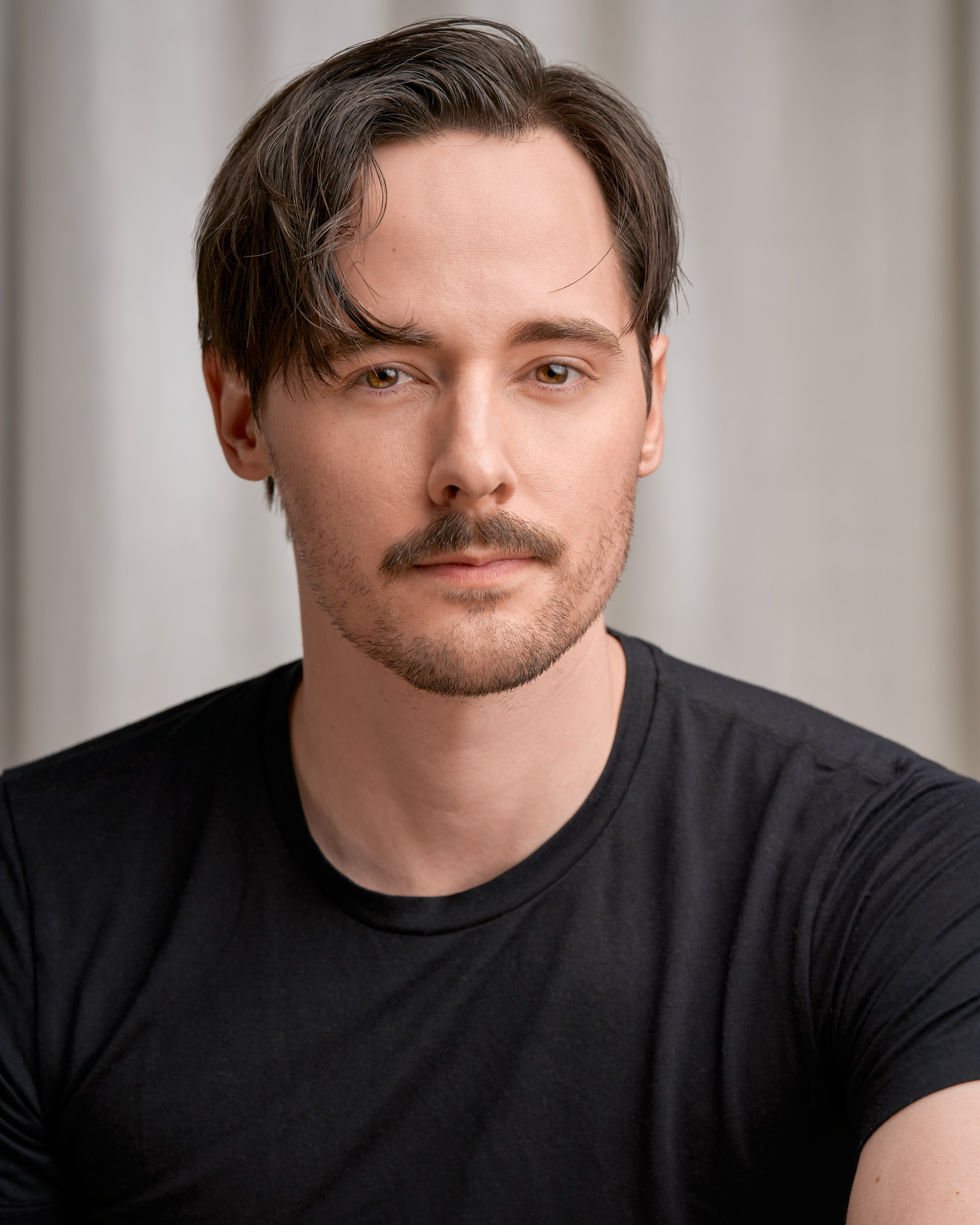 actor Jake Thomas large photo