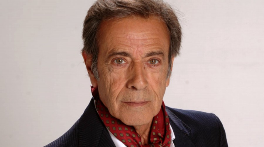 actor Mario Alarcón large photo