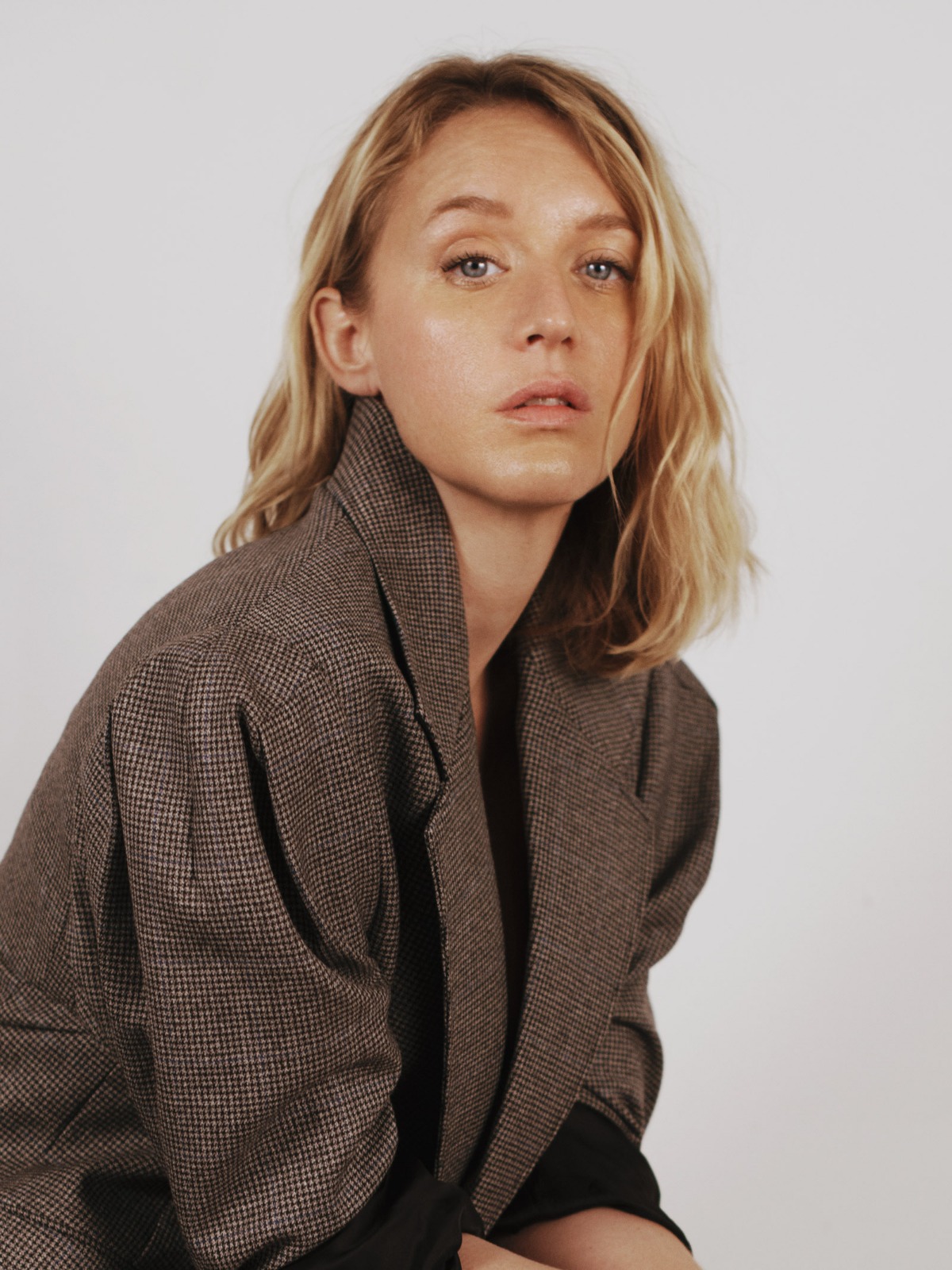 actor Ludivine Sagnier large photo