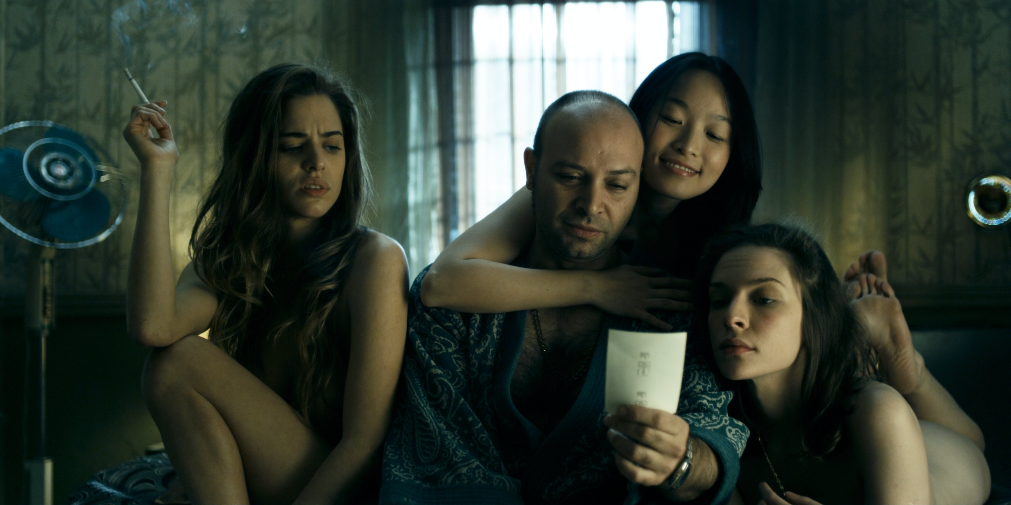 actor Vicente Romero large photo