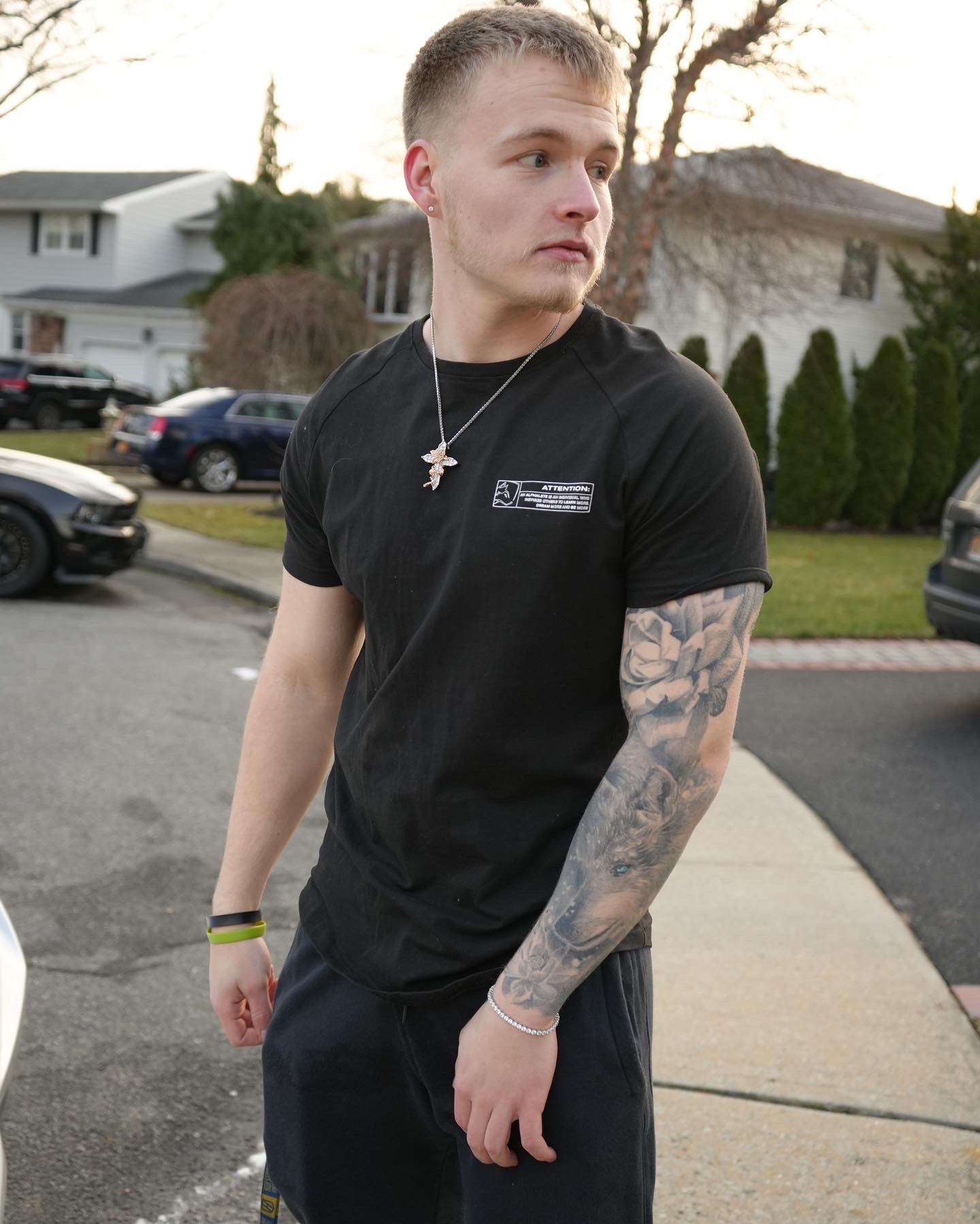 actor Zachary Benes large photo