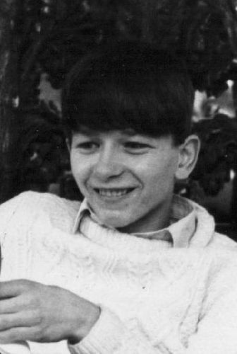 actor David Bradley large photo