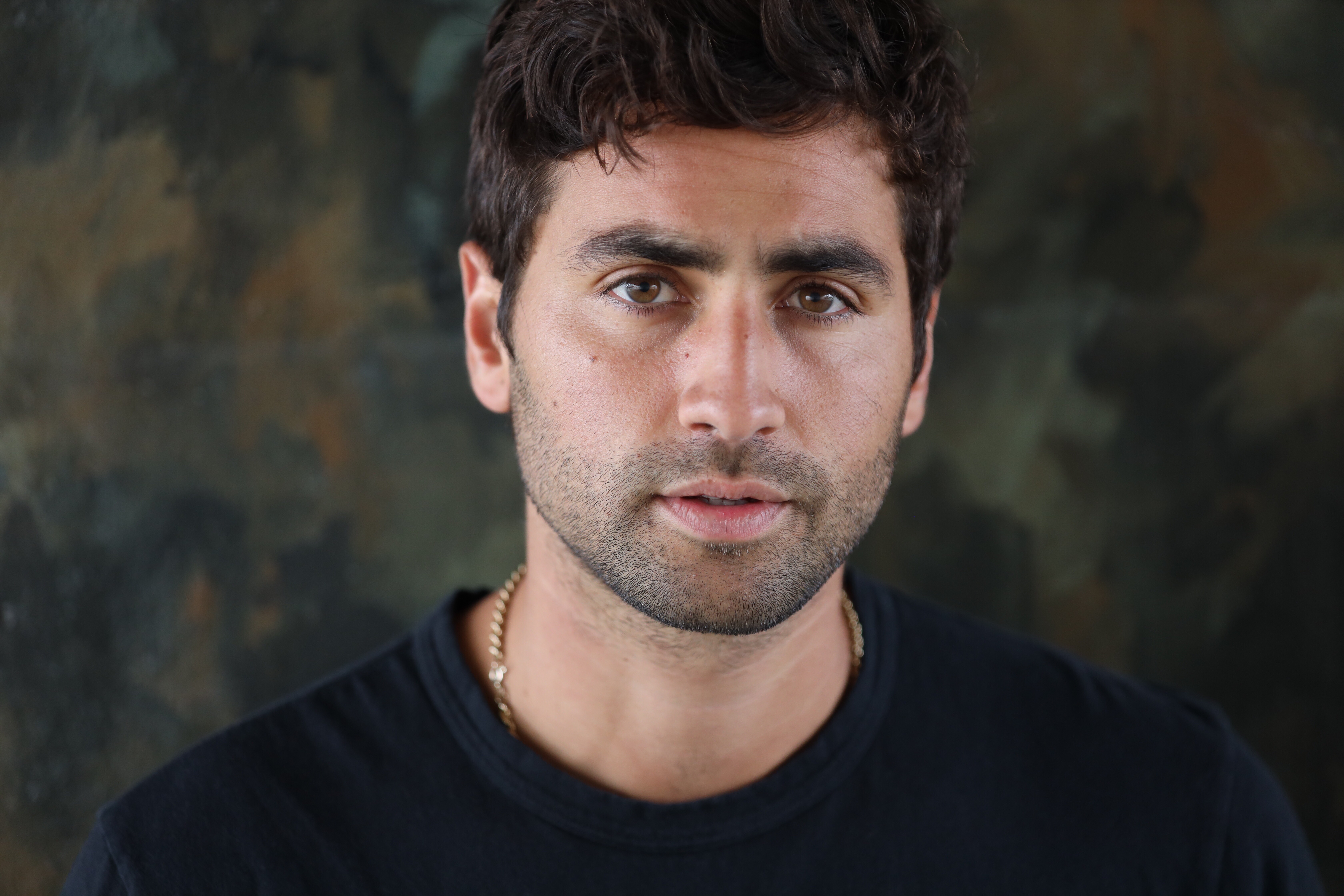 actor Ashton Moio large photo